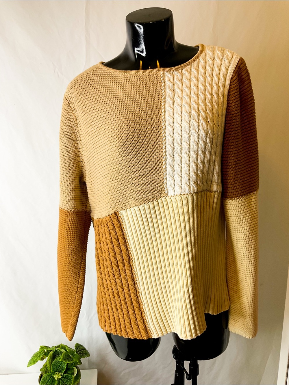 Vintage Liz Claiborne Colorblock Patchwork CableKnit Sweater - Cream, Tan